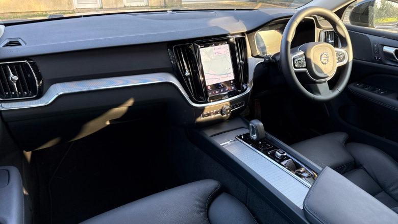 Volvo V60 2.0 B4P Plus Dark 5dr Auto [7 speed] Petrol Estate